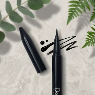 خط چشم ماژیکی بدنه مسی دنادیا رنگ مشکی مات نمای اصلی